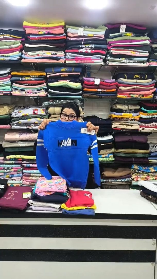 D.NO-FL1774 GIRL SWEAT T.S